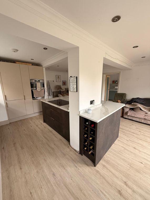 Island end with built-in wine storage